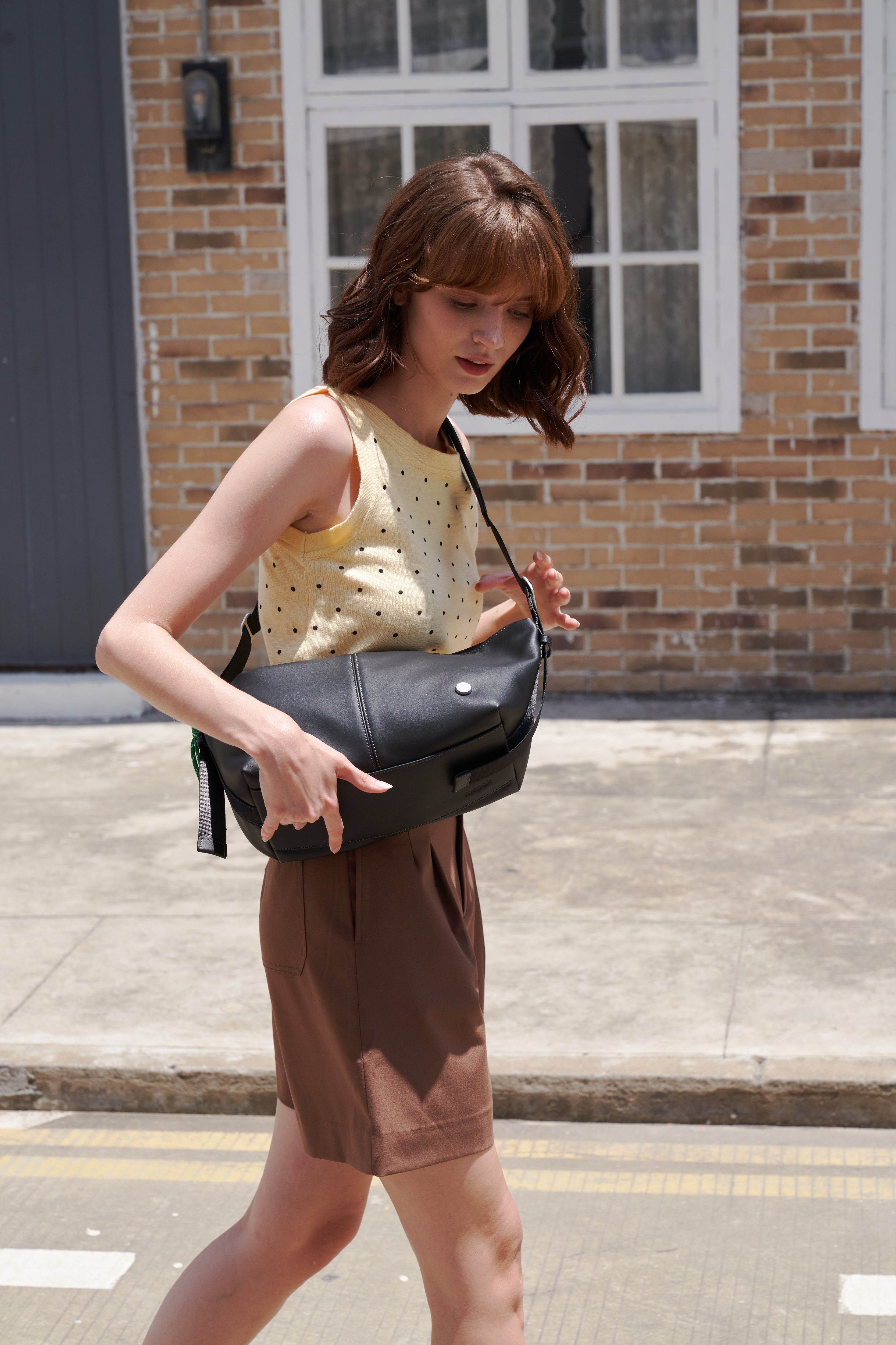 City Walking Europe This Summer: What Goes in the Bag — and Which Bag to Bring
