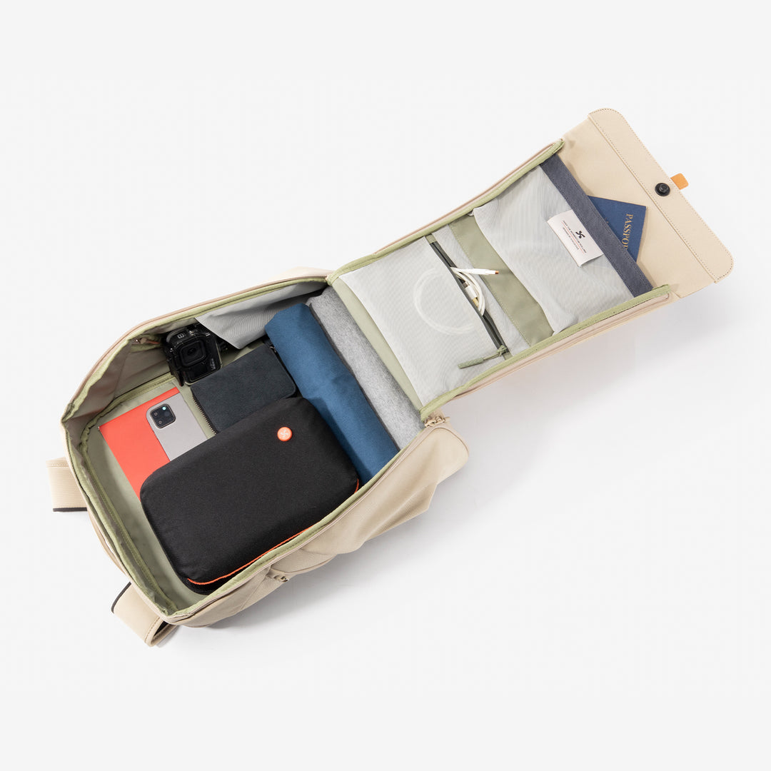 Urban Daypack: Sleek Commuter Backpack