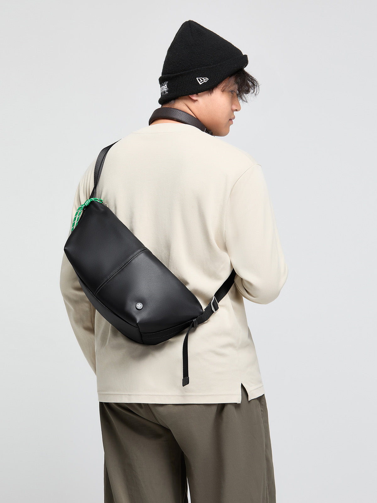 Urban Glide Crossbody Bag
