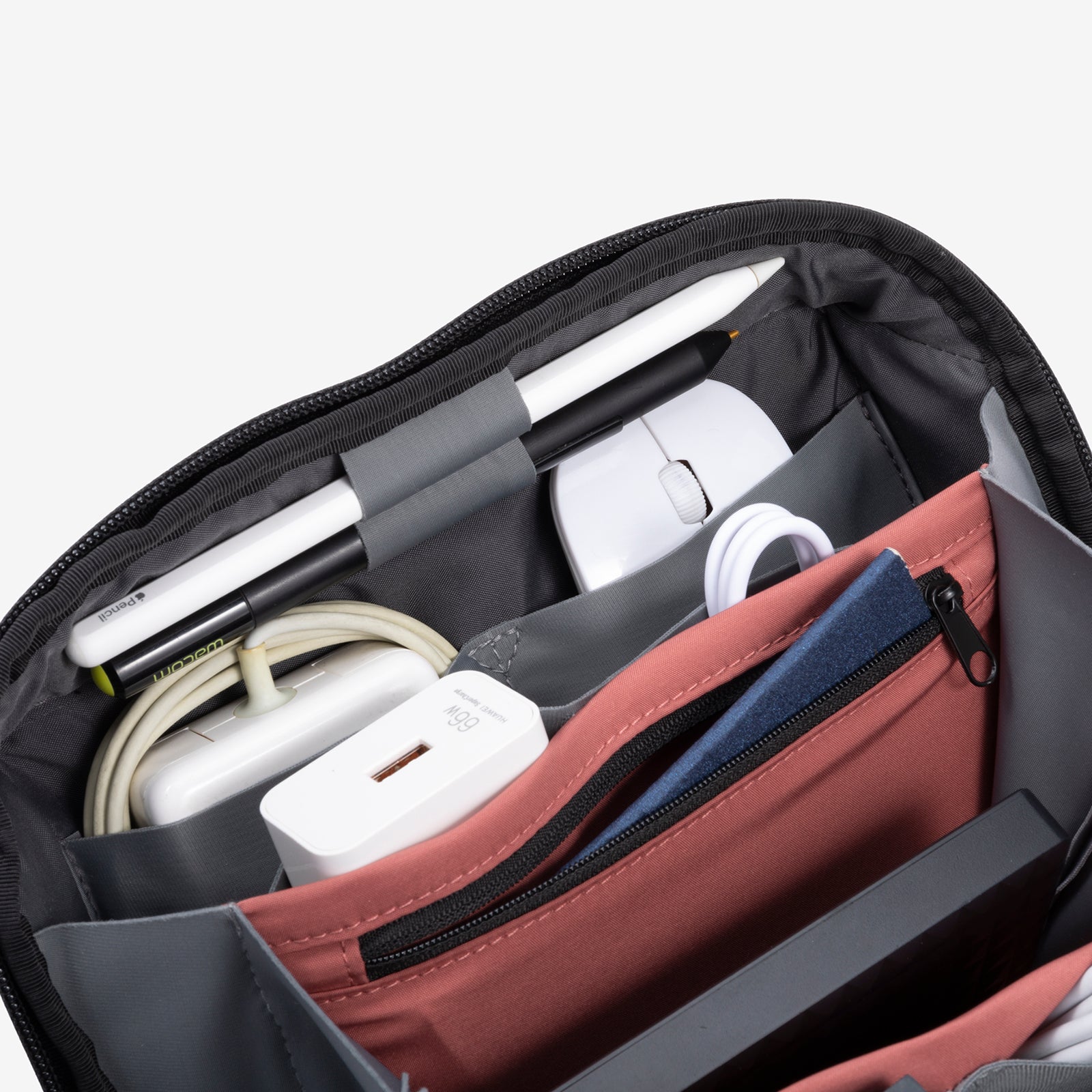 Tech Pouch